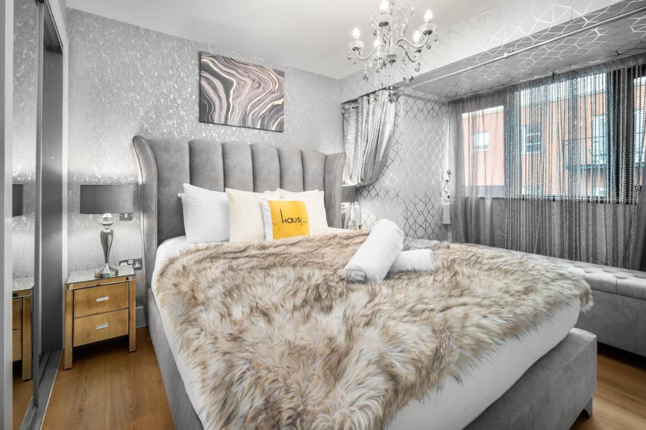 Luxury City Centre Apartment - Parking - Smart Tv - Wifi - Intercom Birmingham Exterior photo