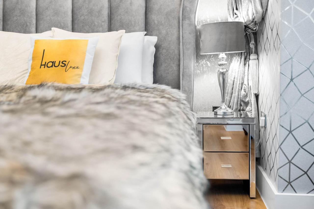 Luxury City Centre Apartment - Parking - Smart Tv - Wifi - Intercom Birmingham Exterior photo