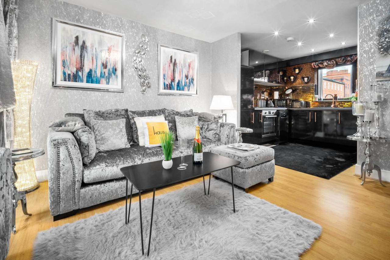Luxury City Centre Apartment - Parking - Smart Tv - Wifi - Intercom Birmingham Exterior photo