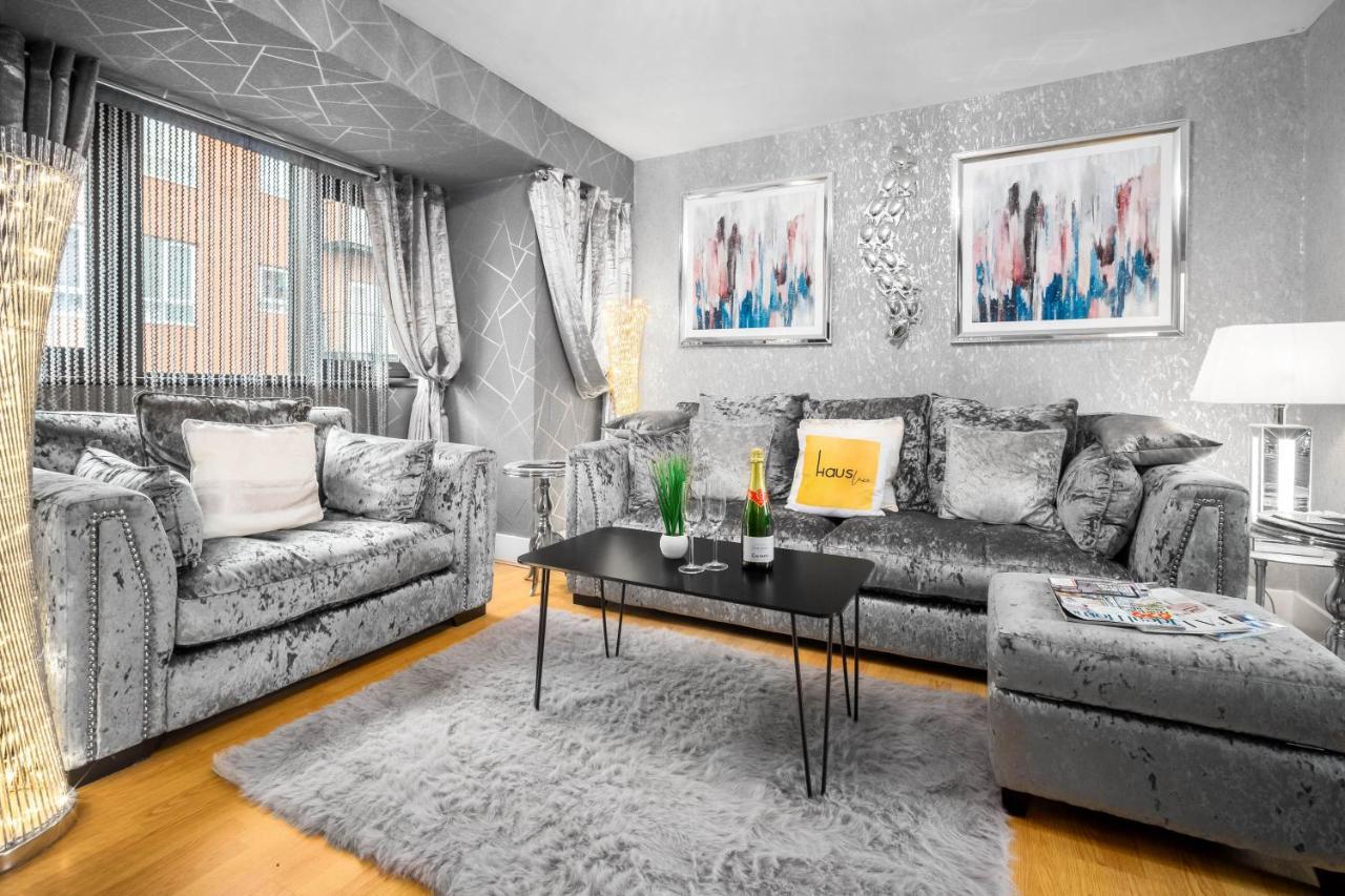 Luxury City Centre Apartment - Parking - Smart Tv - Wifi - Intercom Birmingham Exterior photo
